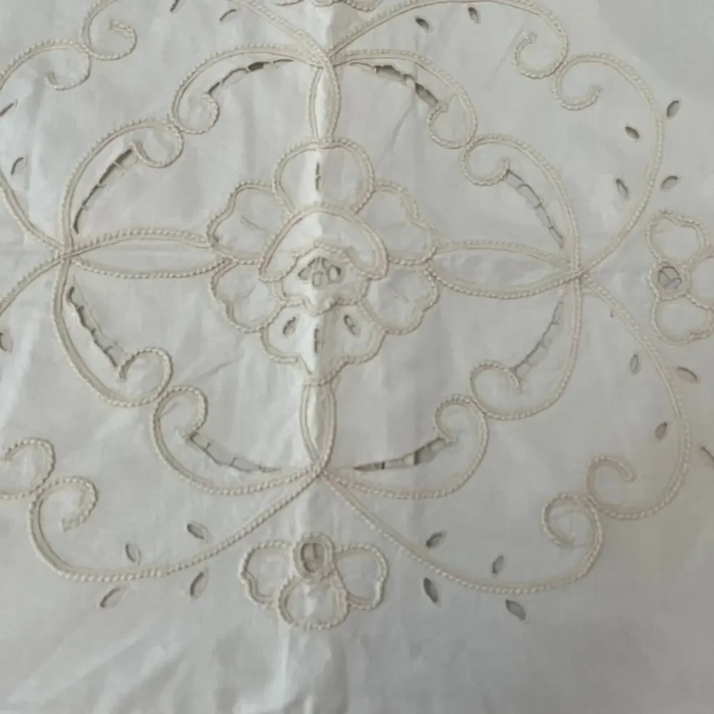 Unbranded this ivory